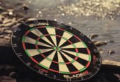 Winmau Blade 6 Triple Core Dartboard – Professional Grade